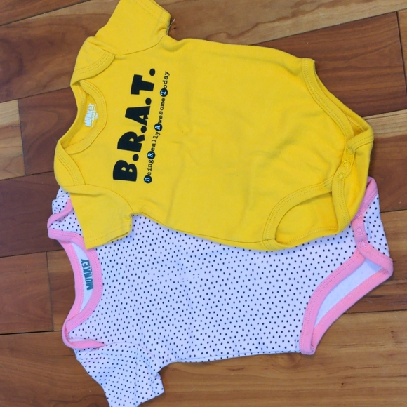 BNWT Baby onesie 3pc lot 18M/18-24M - Picture 2 of 6